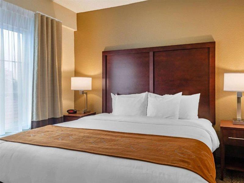 Comfort Suites Downtown Орландо Экстерьер фото