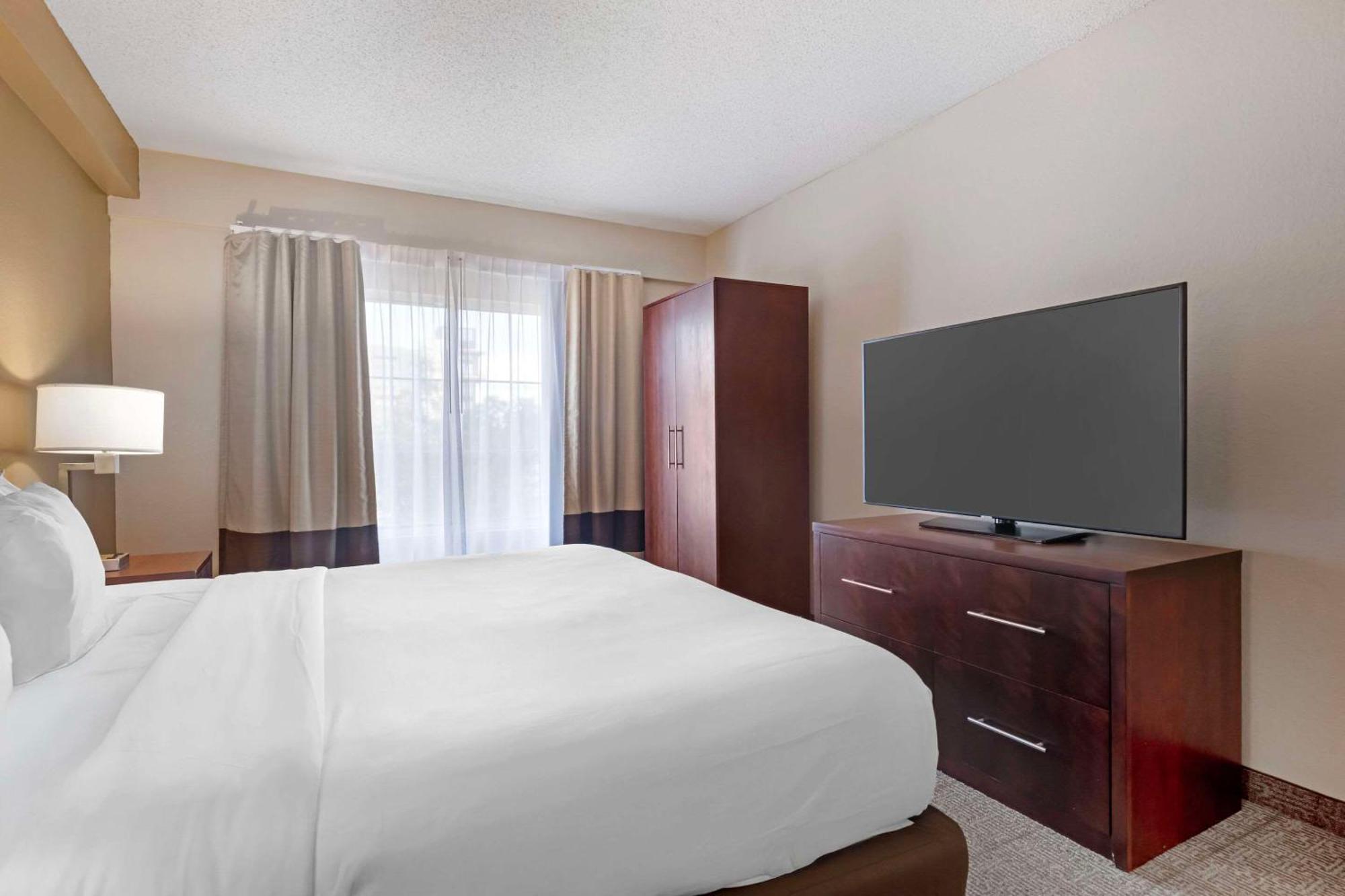 Comfort Suites Downtown Орландо Экстерьер фото