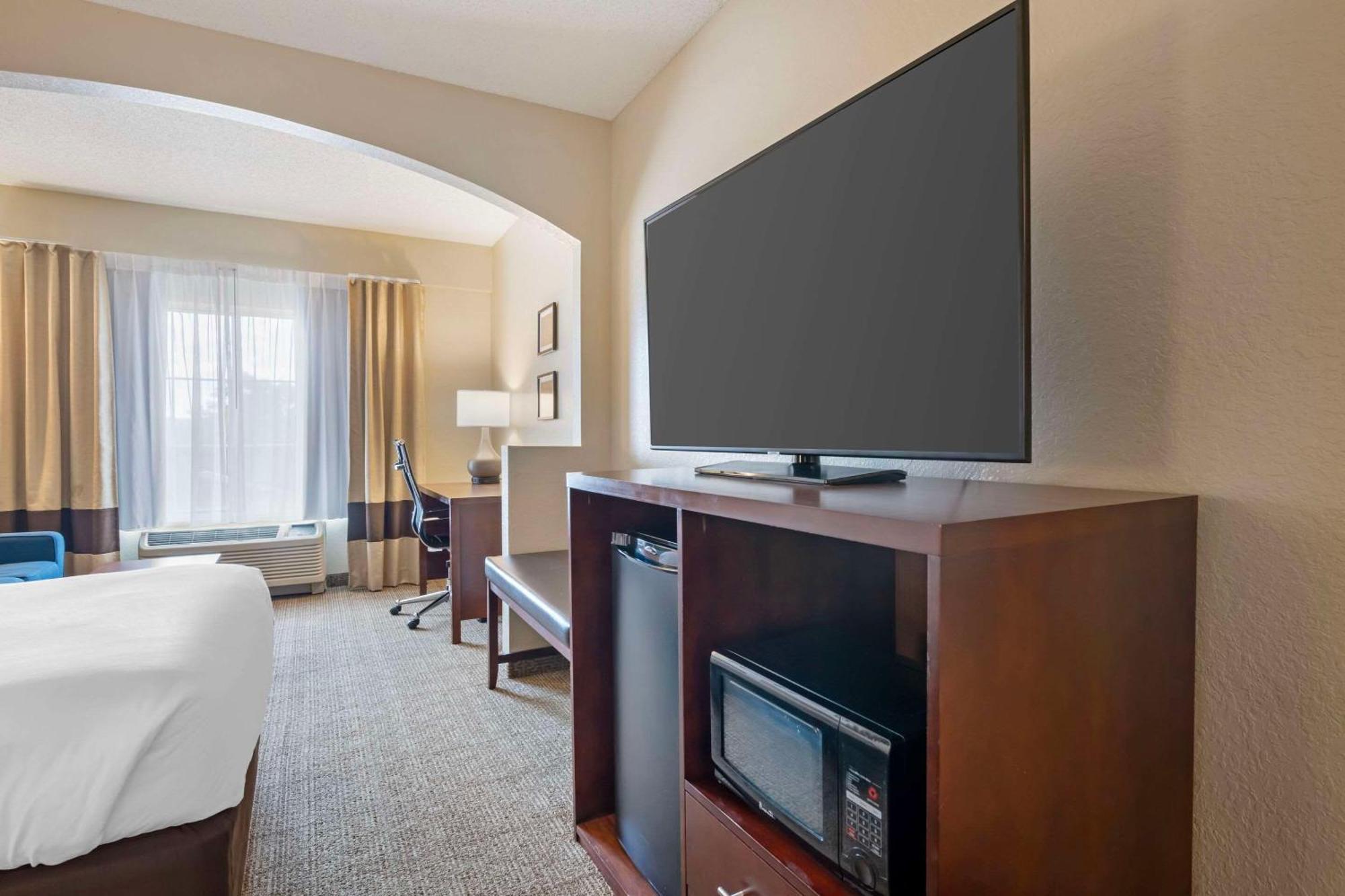 Comfort Suites Downtown Орландо Экстерьер фото